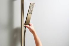 Ручной душ Hansgrohe Pulsify E 100 EcoSmart+ шлифованная бронза (24321140) — фото 3
